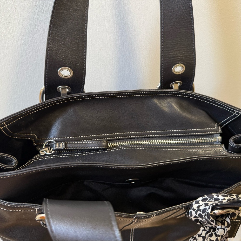 Coach Black Leather Shoulder Bag with Patterned Scarf - Picture 3 of 7